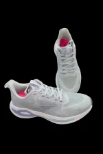 🔥 Redtape Women’s Premium Sports Sneakers 🔥 - Image 2